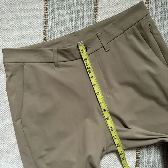 Lululemon Commission Tofino Sand Tan Khaki Chino Slim Leg Pants Men’s Size 32